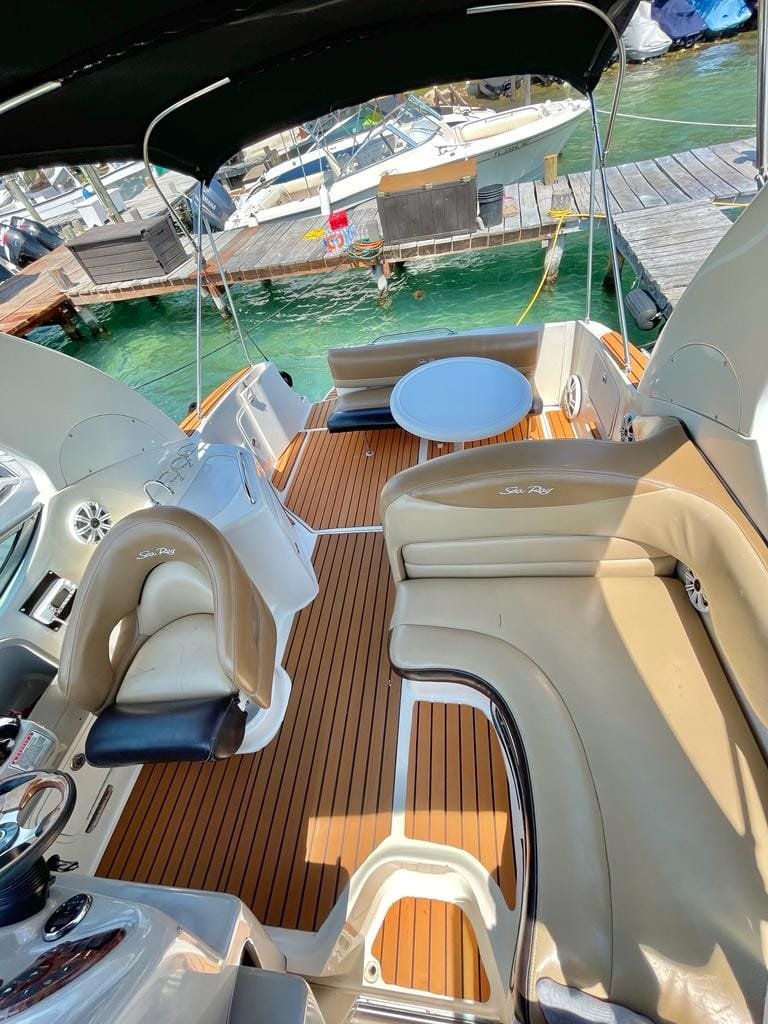 Sea Ray Sundeck 28ft - Imagen 9